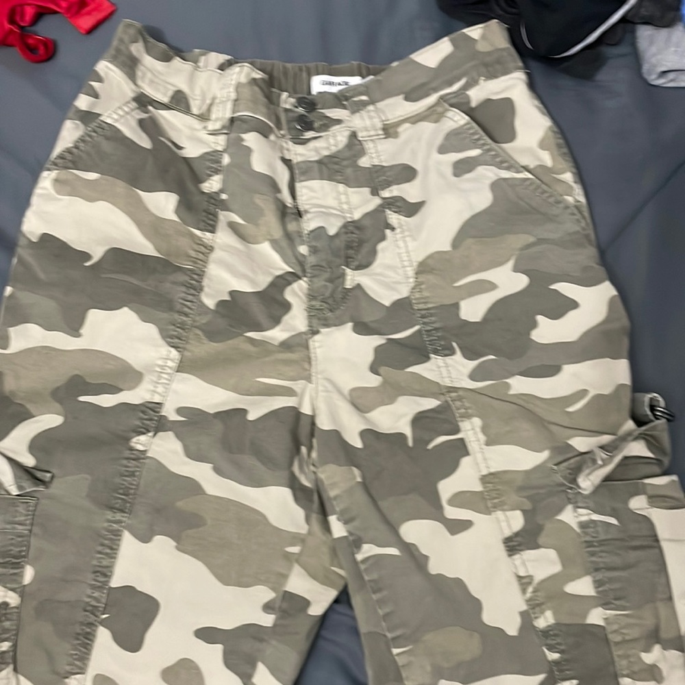 Camo pants